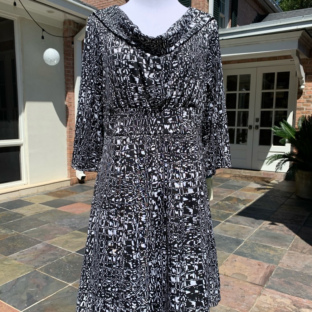 NWT Three Seasons Black Graphic Print Maternity Stretch Dress XL